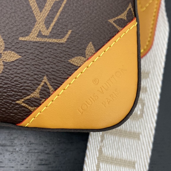 Louis Vuitton X Nigo X Virgil Abloh Trio Messenger Bag - Picture 10 of 15